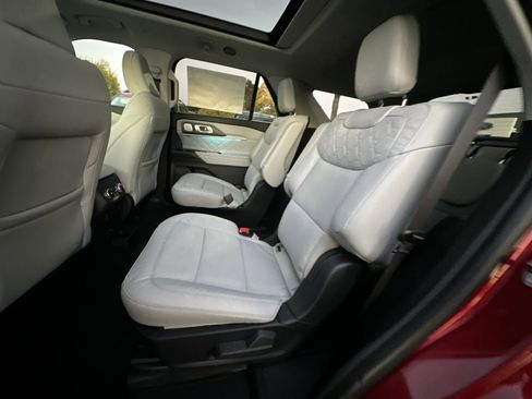 New 2026 Ford Explorer Platinum w/ LUX Leather Package image 36