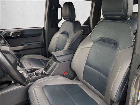 Certified 2022 Ford Bronco Outer Banks AWD/4WD image 16