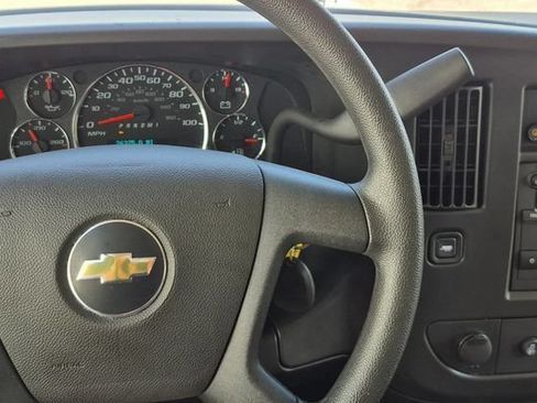 Used 2025 Chevrolet Express 3500 LT w/ LT Preferred Equipment Group RWD image 66