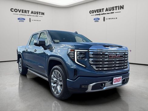 Used 2024 GMC Sierra 1500 Denali w/ Denali Reserve Package AWD/4WD image 7