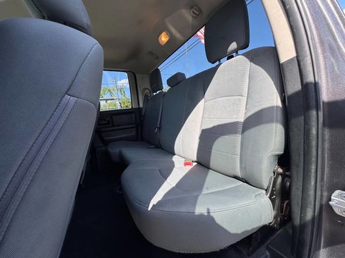 Used 2018 RAM 1500 Express image 13