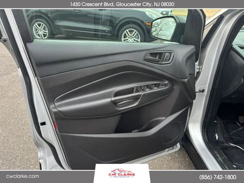 Used 2018 Ford Escape S image 11