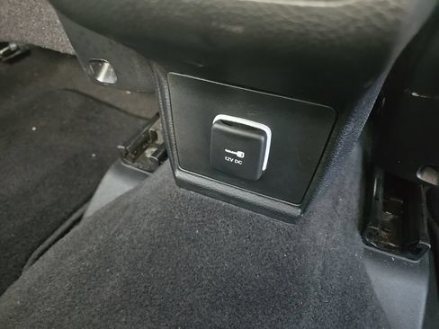 Used 2022 Jeep Compass Limited AWD/4WD image 76