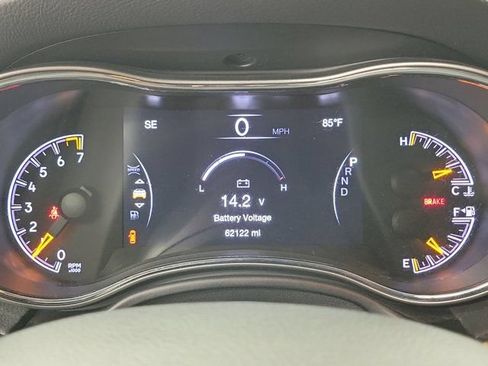 Used 2019 Jeep Grand Cherokee Altitude RWD image 25