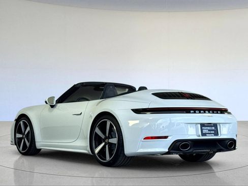 Certified 2026 Porsche 911 Carrera T RWD image 3