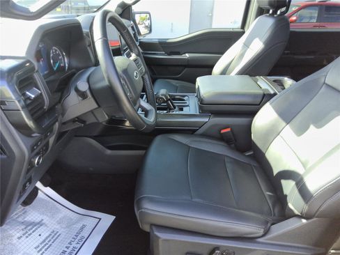 Certified 2022 Ford F150 XLT w/ Equipment Group 302A High image 20