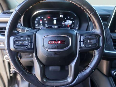 Used 2023 GMC Yukon AT4 AWD/4WD image 15
