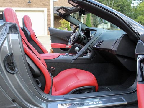 Used 2016 Chevrolet Corvette Stingray Convertible w/ 2LT Preferred Equipment Group RWD image 44