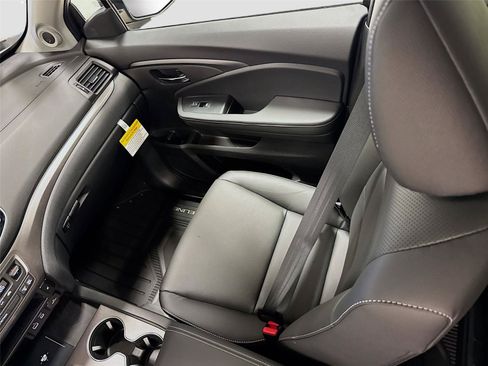 New 2026 Honda Ridgeline RTL image 22
