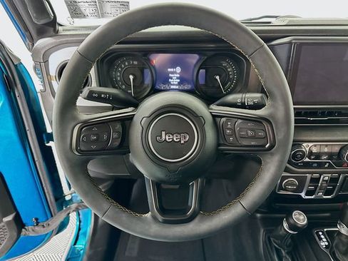 Used 2024 Jeep Wrangler Unlimited w/ Convenience Group AWD/4WD image 12