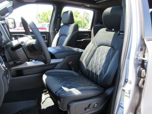 Used 2025 RAM 1500 Big Horn AWD/4WD image 20