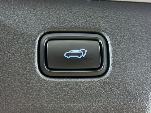 Used 2025 Hyundai Palisade SEL image 32