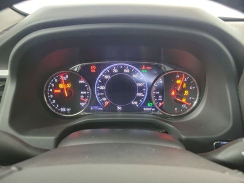Used 2021 GMC Acadia SLT w/ Technology Package AWD/4WD image 17
