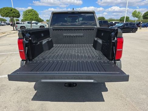 New 2026 Toyota Tacoma Limited AWD/4WD image 12