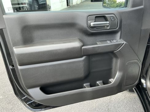 Used 2024 GMC Sierra 1500 Pro w/ Pro Value Package AWD/4WD image 12