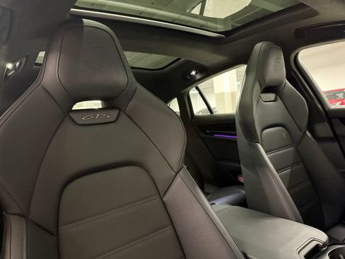 Certified 2025 Porsche Panamera GTS AWD/4WD image 25