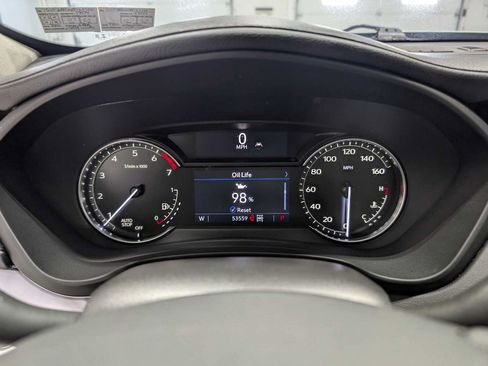 Used 2023 Cadillac XT4 Luxury w/ Cold Weather Package AWD/4WD image 23