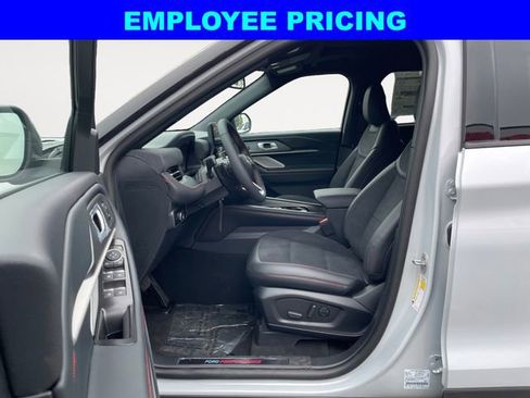 New 2026 Ford Explorer ST AWD/4WD image 9
