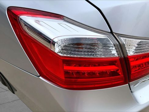Used 2013 Honda Accord EX-L image 26