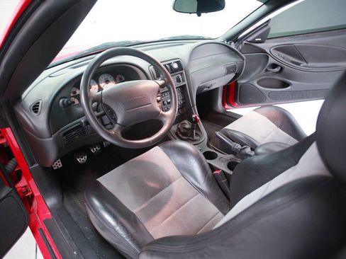 Used 2004 Ford Mustang Cobra RWD image 19