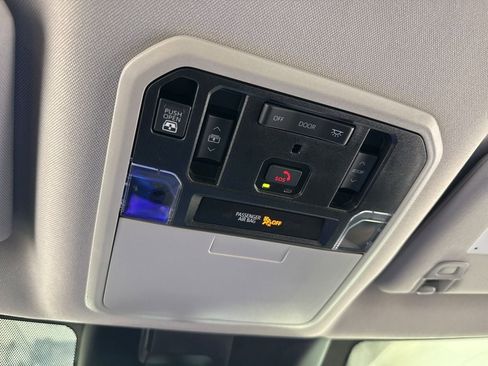 Used 2022 Toyota Tundra TRD Pro AWD/4WD image 34