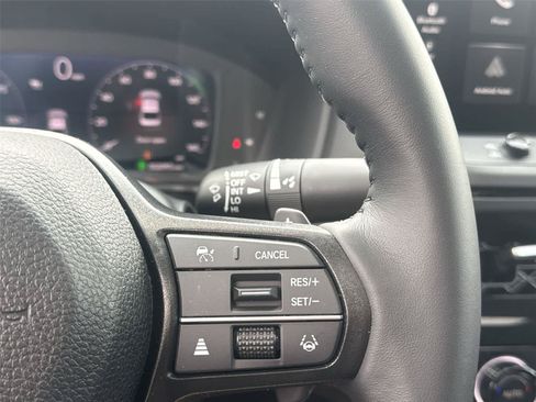 Used 2025 Honda Accord EX-L image 21