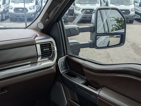 Used 2025 Ford F250 King Ranch w/ Chrome Package AWD/4WD image 44