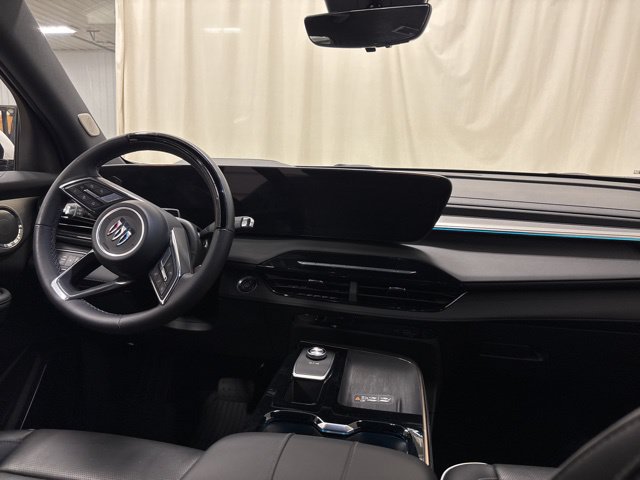 Used 2025 Buick Enclave Avenir w/ Super Cruise Package AWD/4WD image 24