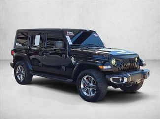 Used 2019 Jeep Wrangler Unlimited Sahara AWD/4WD video 3