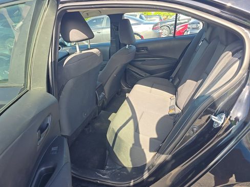 Used 2025 Toyota Corolla LE FWD image 14