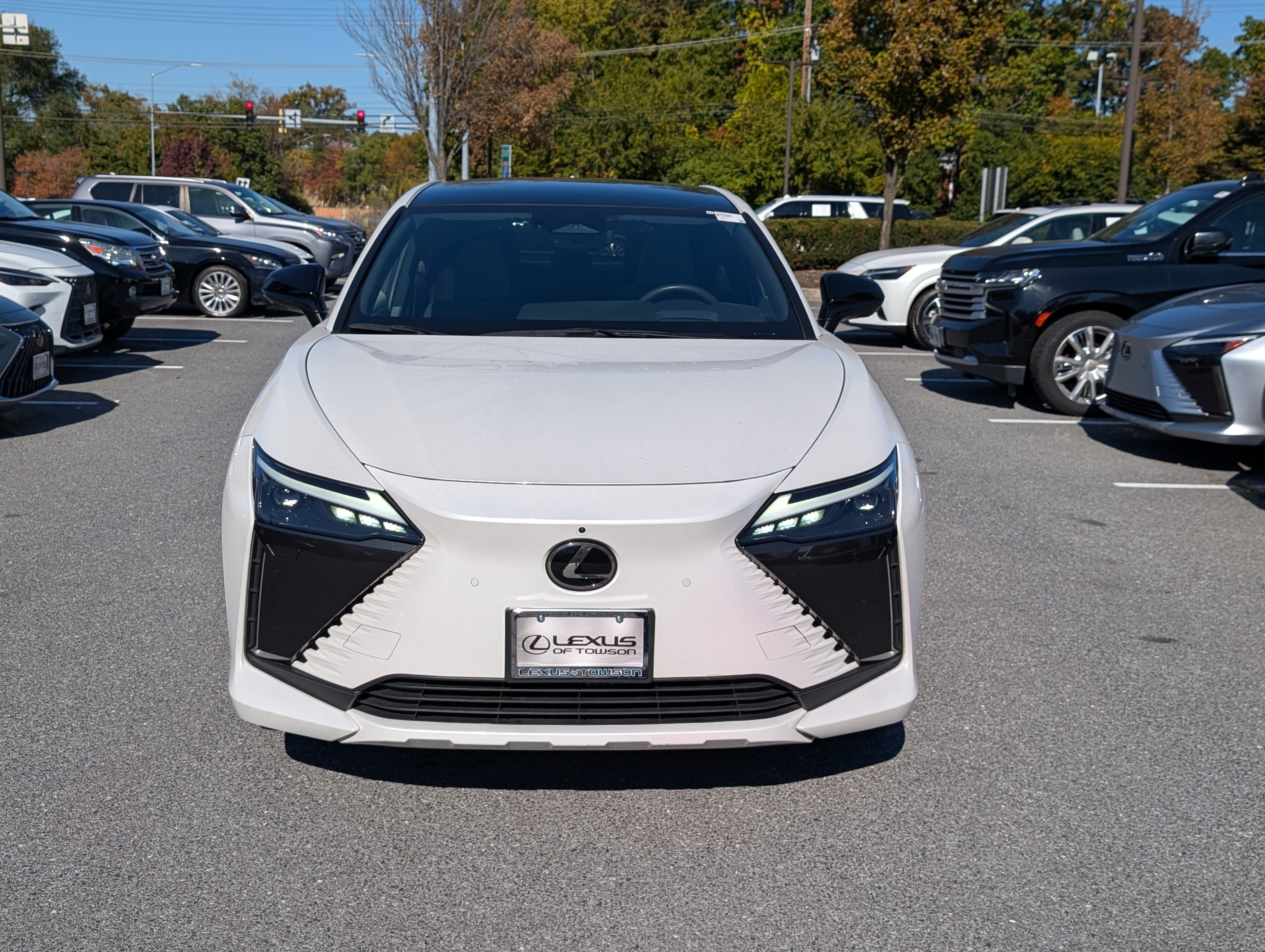 Used 2023 Lexus RZ 450e Premium w/ Accessory Package (2T) AWD/4WD image 8