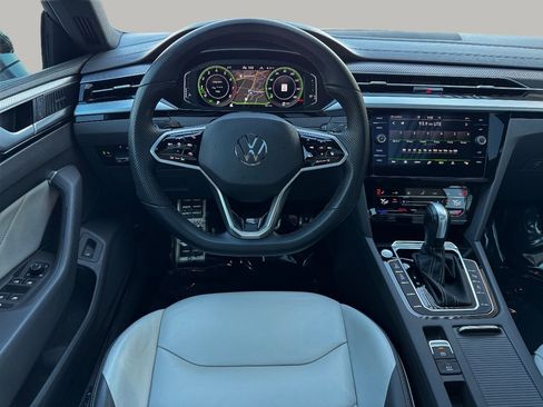 Used 2023 Volkswagen Arteon SEL Premium image 20