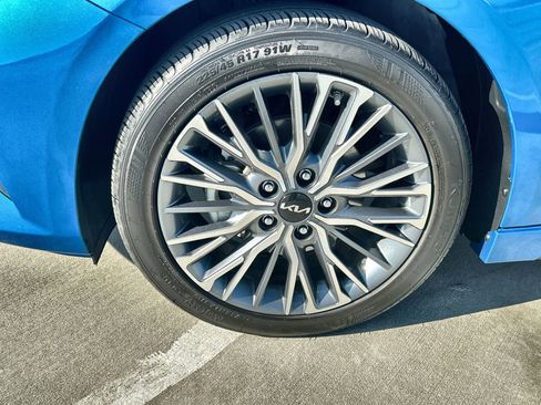 Used 2023 Kia Forte GT-Line w/ GT-Line Technology Package image 18