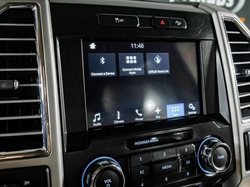 Used 2017 Ford F250 Lariat w/ Chrome Package image 26