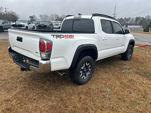 Used 2023 Toyota Tacoma TRD Off-Road image 11