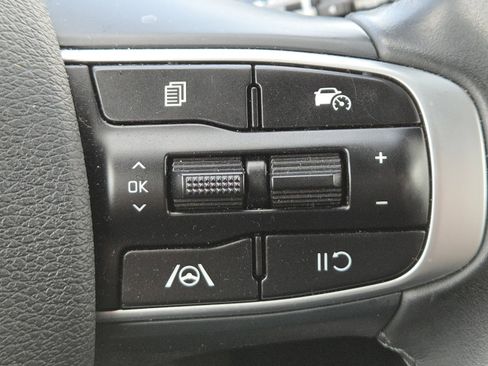 Used 2023 Kia Sportage X-Line w/ X-Line Premium Package AWD/4WD image 12