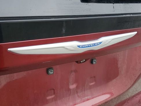 Used 2018 Chrysler Pacifica Limited w/ Advanced Safetytec Group image 5