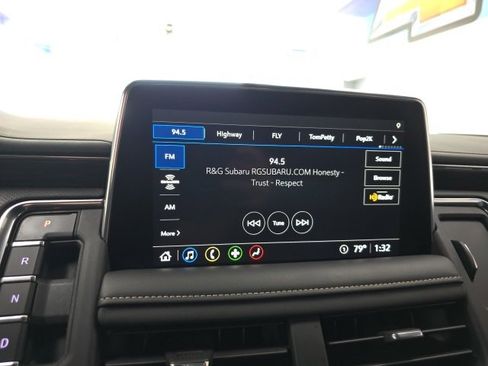 Used 2021 GMC Yukon SLT w/ SLT Luxury Package image 22