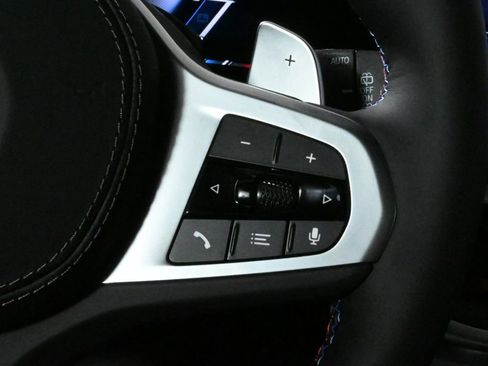 Used 2025 BMW X5 M60i w/ Executive Package image 20