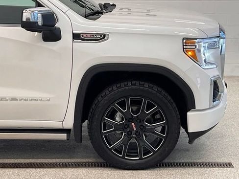 Used 2021 GMC Sierra 1500 Denali w/ Denali Ultimate Package AWD/4WD image 5