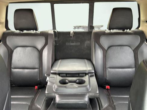 Used 2019 RAM 1500 Laramie AWD/4WD image 20