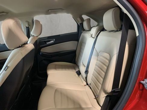 Used 2024 Ford Edge SEL w/ Convenience Package image 23