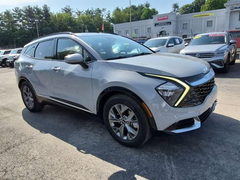 Used 2023 Kia Sportage SX FWD image 2