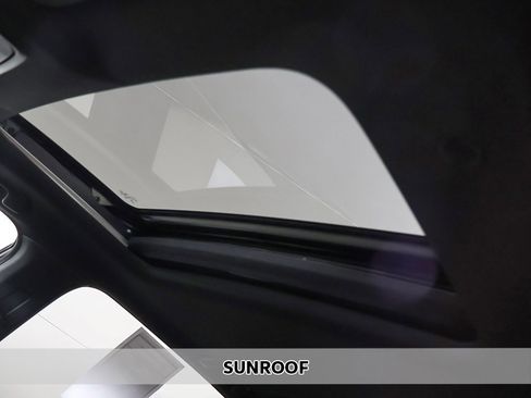 Used 2024 Honda CR-V Sport-L image 3