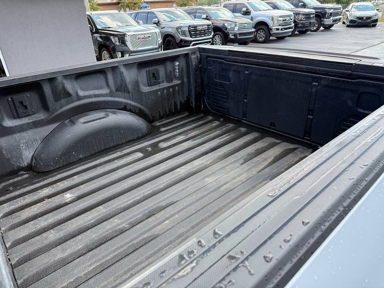 Used 2022 Ford F150 XLT w/ Equipment Group 302A High AWD/4WD image 19