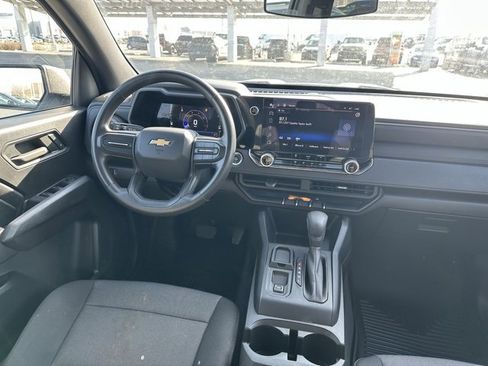 Certified 2023 Chevrolet Colorado W/T image 19