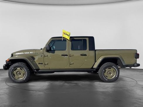 New 2026 Jeep Gladiator Willys AWD/4WD image 6