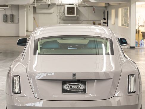 Certified 2024 Rolls-Royce Spectre w/ Spectre Launch Package image 10