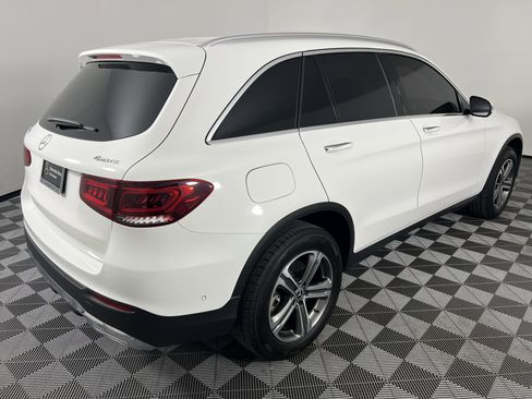 Used 2021 Mercedes-Benz GLC 300 4MATIC image 12