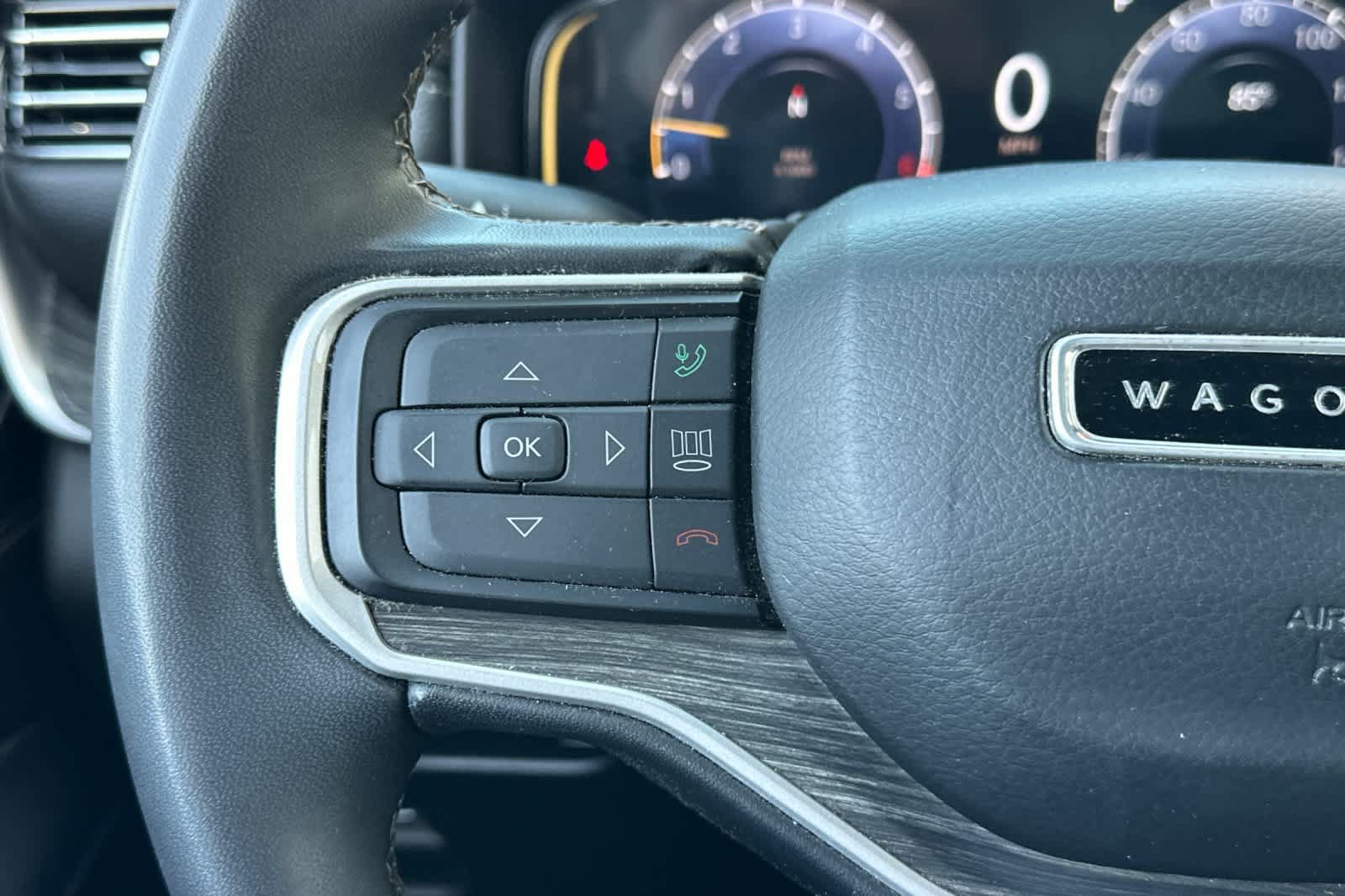 Used 2022 Jeep Wagoneer Series II RWD image 30